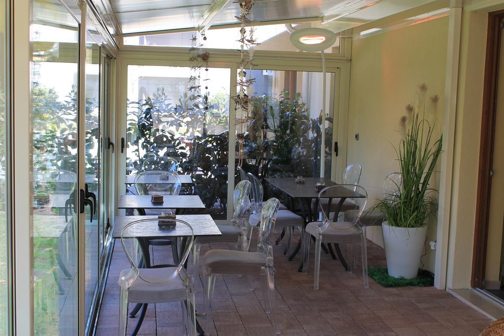 Eco Hotel Bonapace Torbole Sul Garda Exterior foto